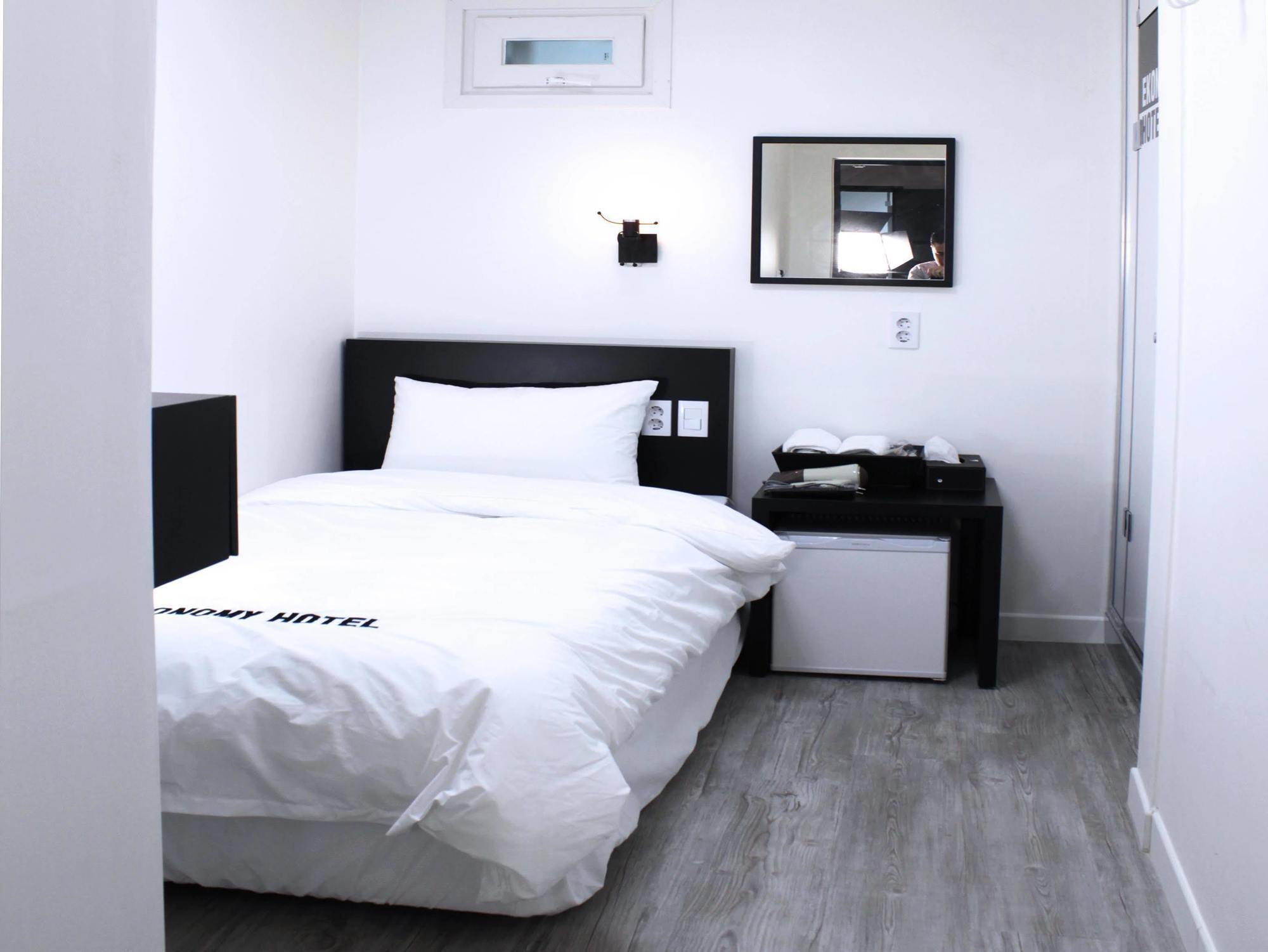 Ekonomy Hotel Dongdaemun Σεούλ Εξωτερικό φωτογραφία